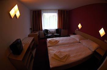 Mars Praag
